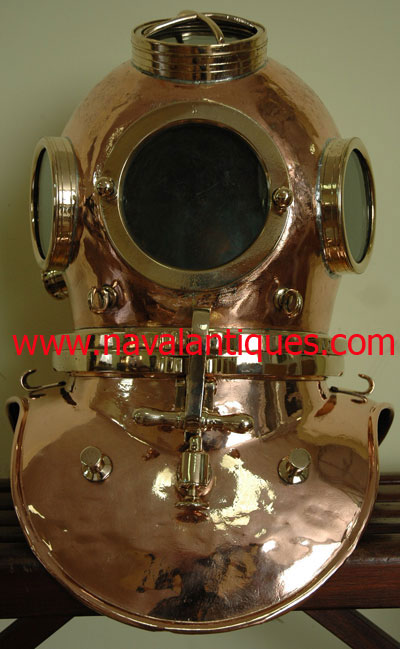 Escafandra Rene Piel - Casque a crochet Escafandra Rene Piel - Casque a crochet