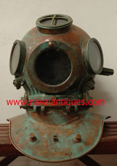 Antique dive helmet Draegerwerk lock system