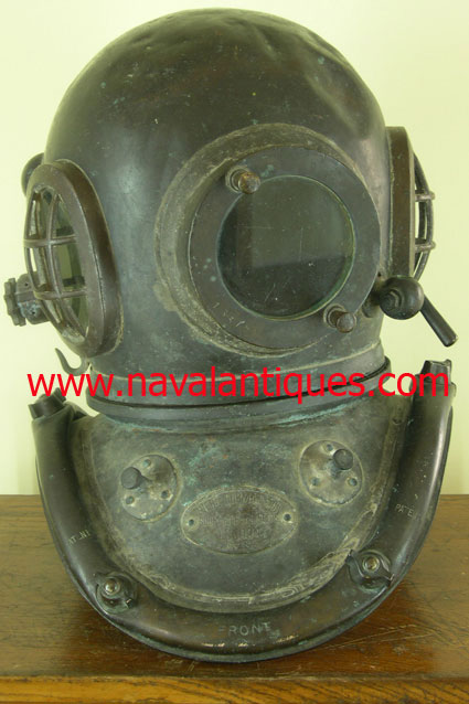 Escafandra de buzo Siebe Gorman 6 tornillos / Siebe Gorman diving helmet Escafandra de buzo Siebe Gorman 6 tornillos / Siebe Gorman diving helmet