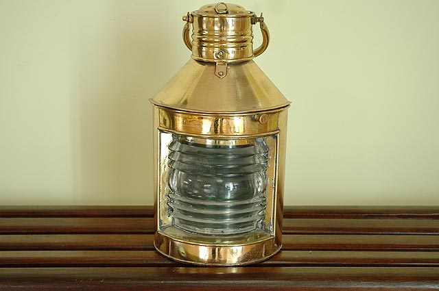 Farol de aceite - Luz de costado Farol de aceite - Luz de costado