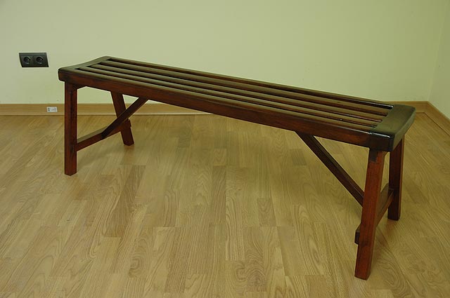 Medium dinning room seat Medium dinning room seat