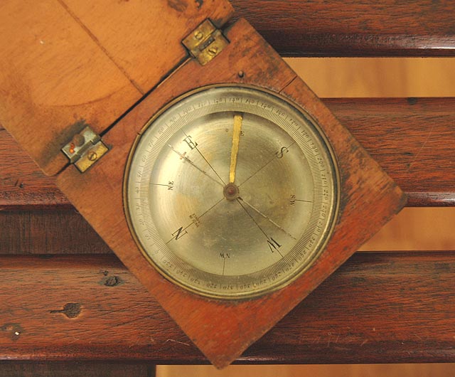 French dry compass French dry compass